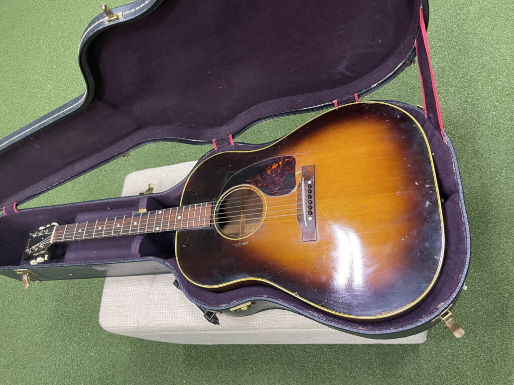 1954 Gibson J-45 in case