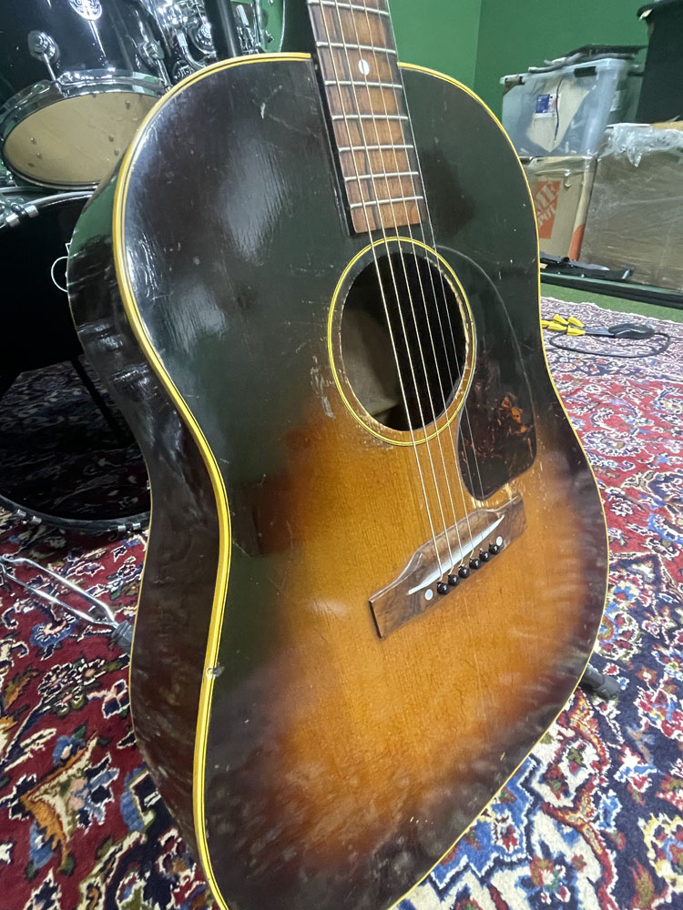 1954 Gibson J-45 body
