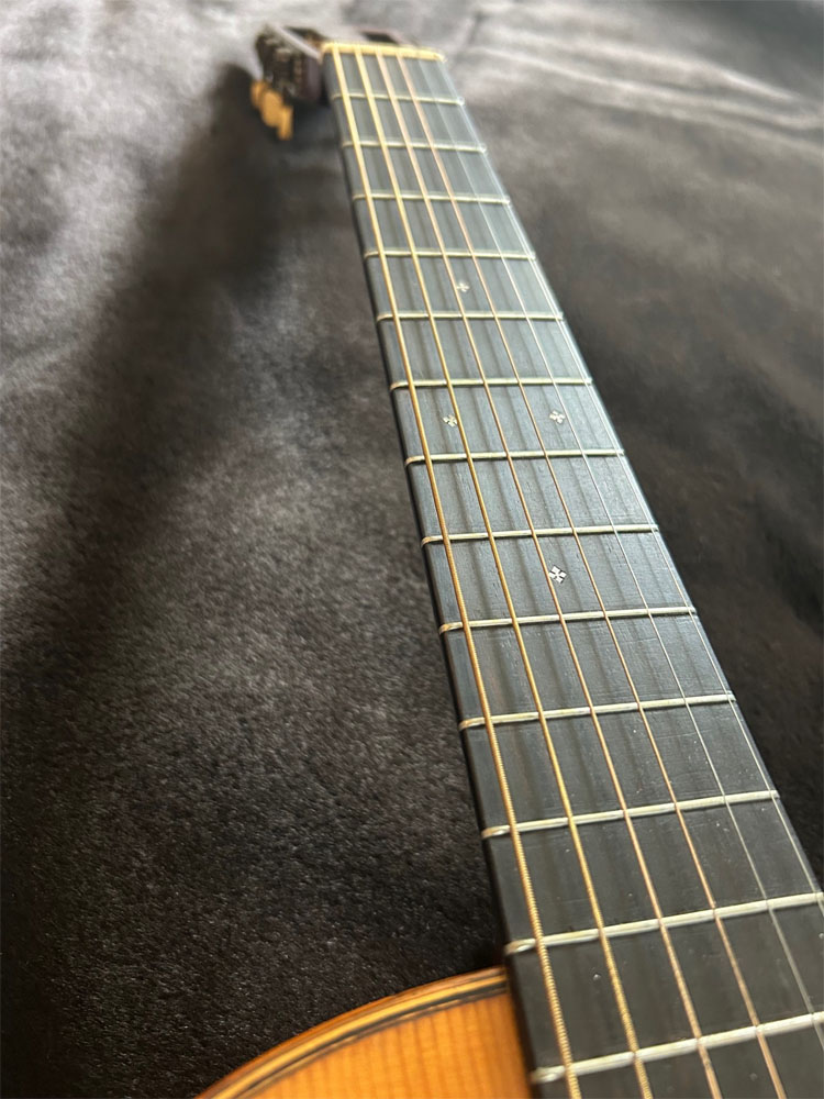 1912 Martin 0-21 fingerboard