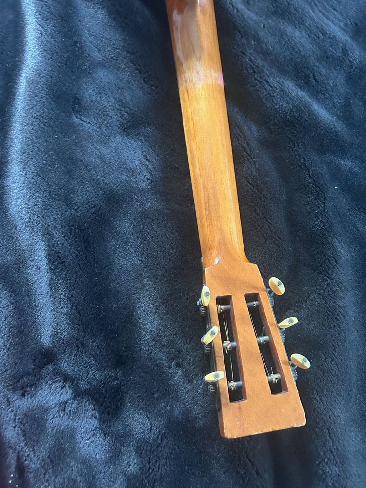1929s Washburn Parlor Guitar