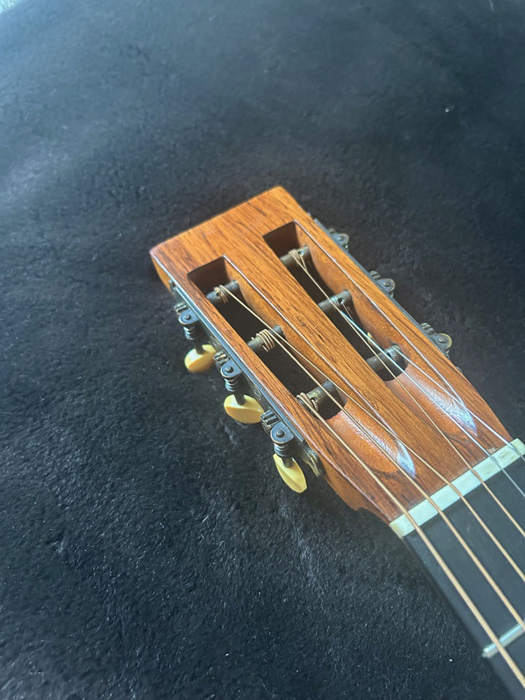 1929s Washburn Parlor Guitar