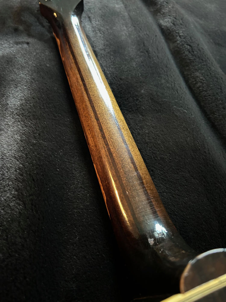 1943 Gibson Southern Jumbo neck back