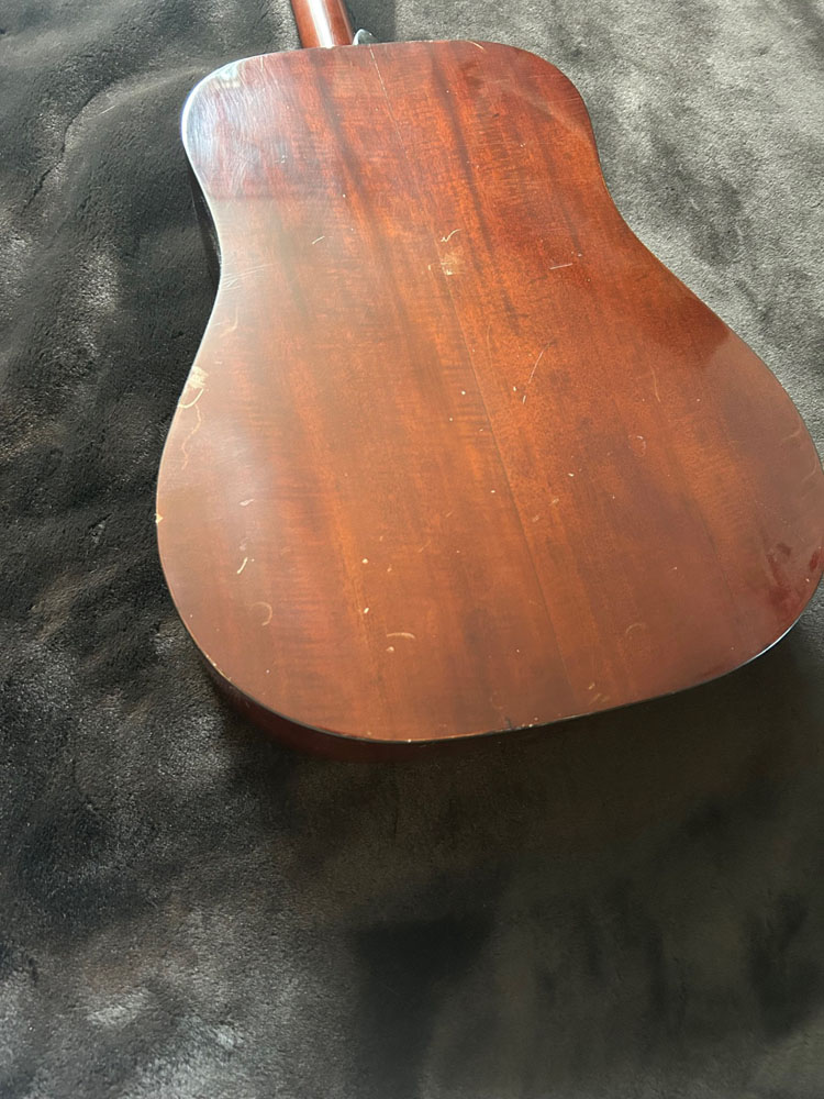1945 Martin D-18 back