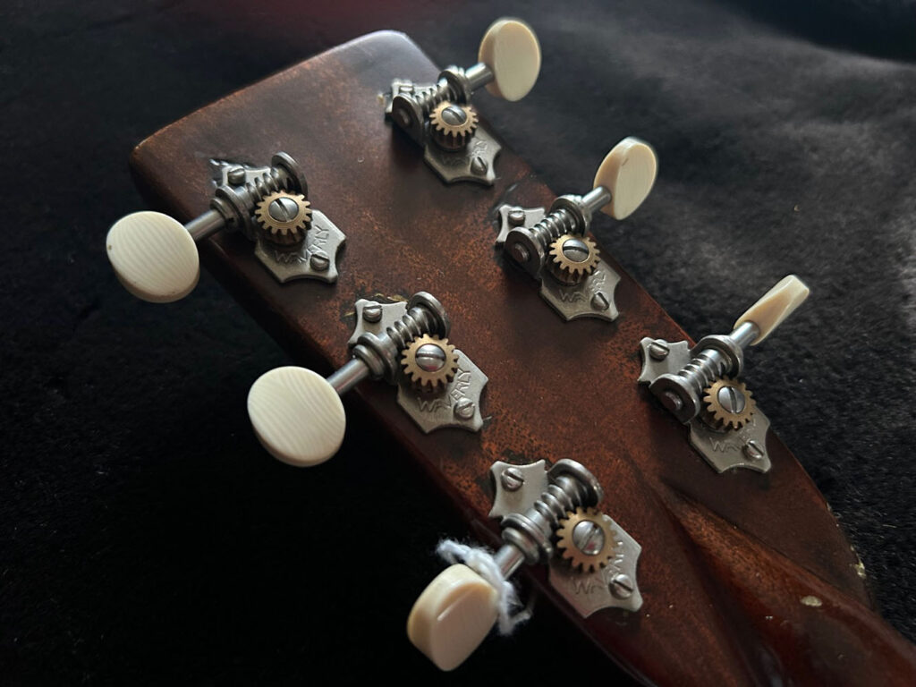 1945 Martin D-28