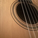 1919 Martin 00- 21 sound hole